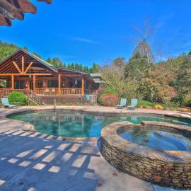 Stanley Creek Lodge - Blue Ridge, GA - Enjoy Peaceful Creek Views, Play a Round of Disc Golf on the Property, Enjoy Game Nights