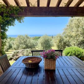 Cottage Lavanda con vista mare, aria condizionata by ToscanaTour
