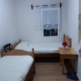 Bujtina Gjerbes, hotel di Gjerbës