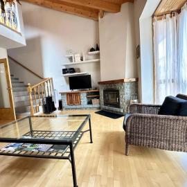 Lludriga, alojamiento en Martinet, Puigcerdá, hotel in Martinet
