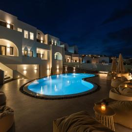 Kudos Suites Firostefani