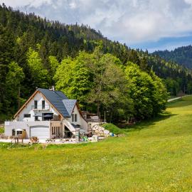 Studio La Résilience, au pied des pistes à Autrans, hotell i Autrans