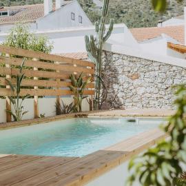 Ti Noémia - casa de vila, hotel in Minde