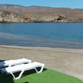 Paradise, hotel i Kollimpithra