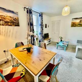 Cosy authentic flat in the heart of Galashiels, hotel Galashielsben