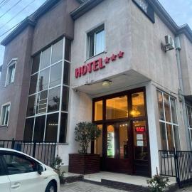 Hotel Skip, hotel in Tbilisi