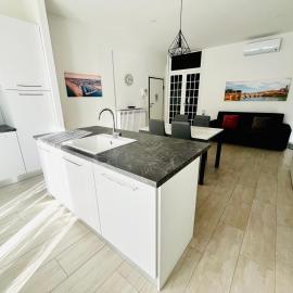 Marina Centro Harbor Apartment