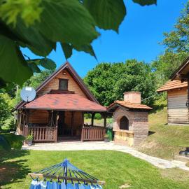 Brvnara na bregu, hotel in Bajina Bašta