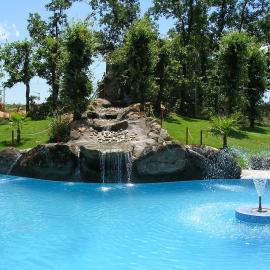 CAMPING-BUNGALOWS-CABAÑAS LA VERA, hotel a Jarandilla de la Vera