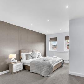 Brook Meadow House, 4 bed house, Manchester