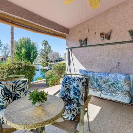 2 Mi to Dtwn! Family Home w/ Game Room in Chandler, hotel v destinaci Chandler