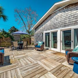 Barefoot Bungalow Kure, hotel a Kure Beach