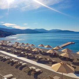 LUSTICA BAY GARDEN APARTMENT, Centrale