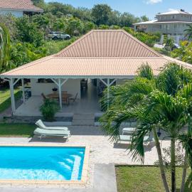 Villa Les 4 colibris, 3 Chambres, piscine, jardin et vue imprenable !