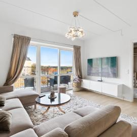 Nice flat in copenhagen closte to train station, hotel em Glostrup