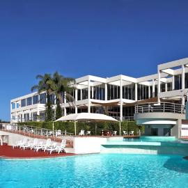 Absolute Beachfront Opal Cove Resort, hotel i Coffs Harbour