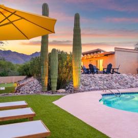 Tucasa - Private Backyard Resort - Theater, hotel u gradu 'Tucson'