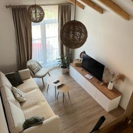 Guest house TAK, hotel in Cetinje