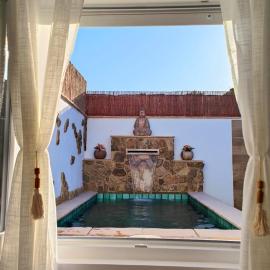 Casa la colmena، فندق في El Colmenar