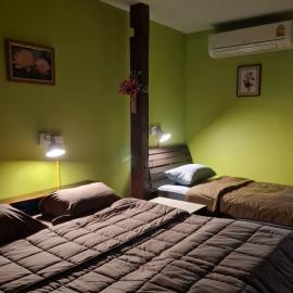 Lamour Guesthouse ละเมอ เกสต์เฮาส์ R-02, hotel in North Pattaya