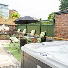 No22 Chester Racecourse Townhouse