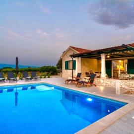 Holiday home Blato