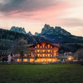 Pozza di Fassa में, होटल X Alp Hotel