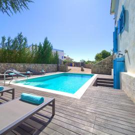 Private Wellness Villa Ive Heated Pool & 2 Saunas, Pet Friendly