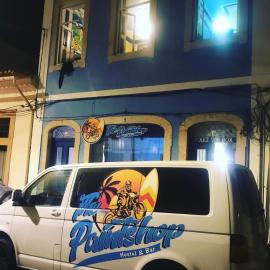 The Paintshop Hostel, hotel in Figueira da Foz