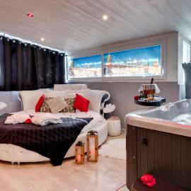 SUITE BROOKLYN JACUZZI