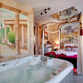 Chambre VENUS avec Jacuzzi privatif