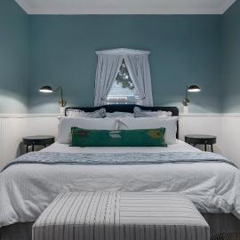 Stonewall Main Haus - Sleeps 6
