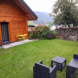 Demi-chalet à la montagne