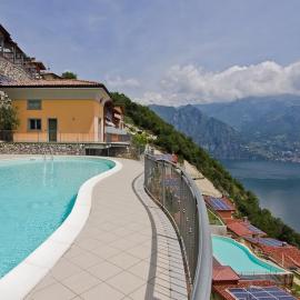 EnjoyIseoLake - Beatrice - vibrant flat with Lake view