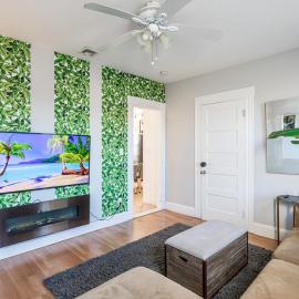 Spacious&Gracious- 5BR Fam-Friendly near I95&Shops, ξενοδοχείο σε Fairfield
