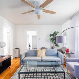 The B&W Haven 3BR private office by LI Ferry, hotel in Bridgeport