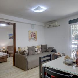 Dea Central Apartment