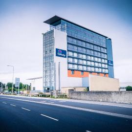 Travelodge Limerick Castletroy, hótel í Limerick