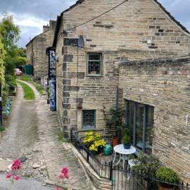 The Therapy Rooms Holmfirth Holiday Let, hotel in Holmfirth