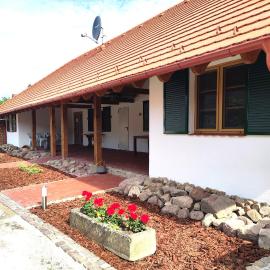 Villa Agardy 2