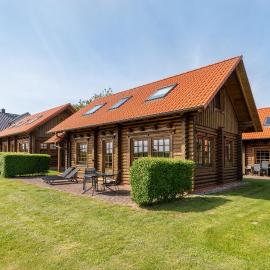 Blockhaus Leif Eriksson - 2 Reihe Meerblick, hotel a Sassnitz