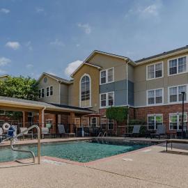 Homewood Suites by Hilton Ft. Worth-Bedford، فندق في بيدفورد