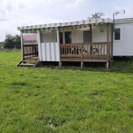 Mobil home, hotel en Saint-Hilaire-en-Lignières