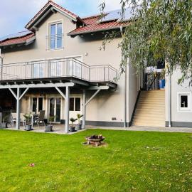 FeWo zum Heuweg, hotel in Hofkirchen