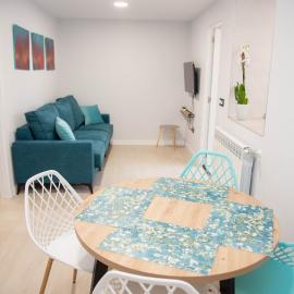 Pregonero Urban Suites - Azul, hotel in Soria