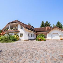 Holiday Home Slavc with 5 Bedrooms