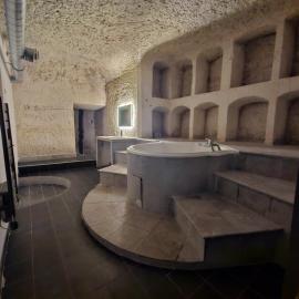 Troglodyte Baths natural coolness