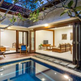 Villa Kisaraa - Kerobokan x Seminyak x Canggu, hotel u gradu Kerobokan