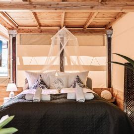 Glamping Lodge Natural Living Bodensee Nähe mit Terasse, Grill, Smart TV, hotell sihtkohas Rielasingen-Worblingen