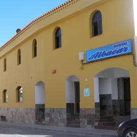 Hostal Albacar, hotelli kohteessa Melenara